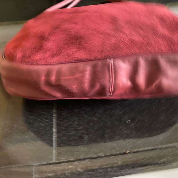 Susan Gail  VINTAGE Amber Suede Shoulder Bag - Picture 10 of 12